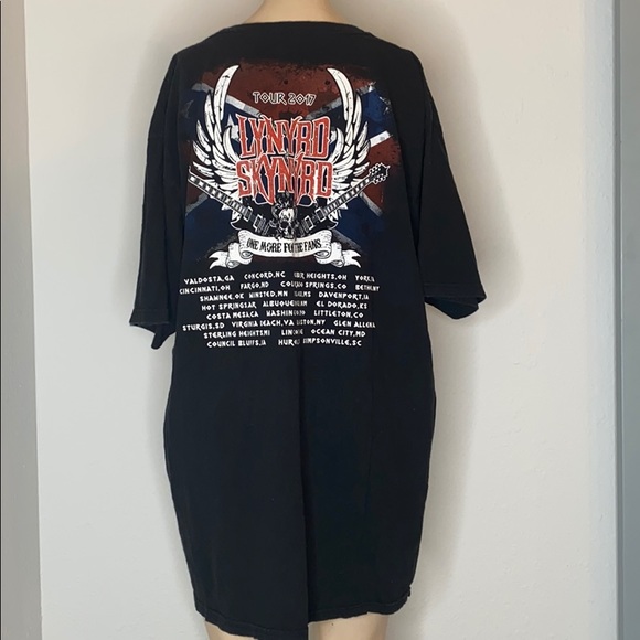 Lynard skynard One More Fans 2017 tour shirt XL - Picture 6 of 9